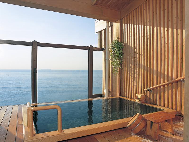 Hotel New Sagamiya Atami  Exteriör bild